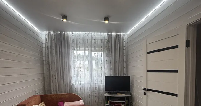 Натяжные потолки в Гомеле в спальне по улице Радиальная